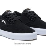 Riley 3 Camurça preta 48880R18 Lakai